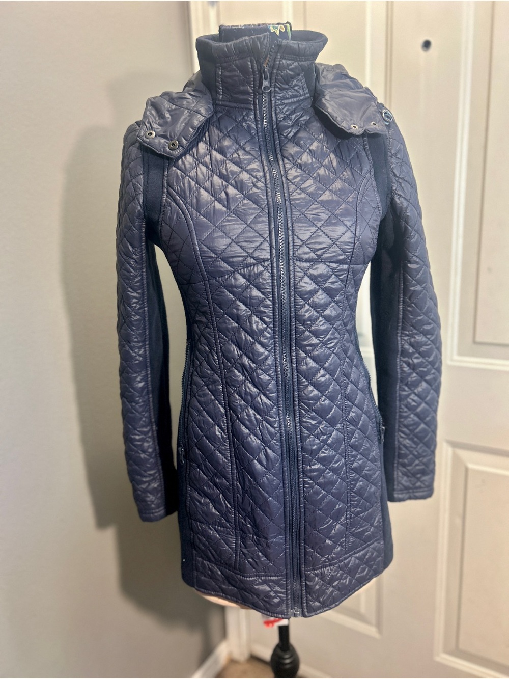 Naranka Quilted Mixed Media Full Zip Hooded Puffer Jacket Coat Blue Large GUC